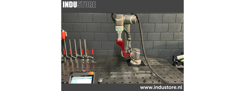 Cobot lassen met WK12